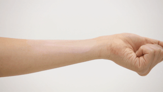 Glow _ wrist pearl _ low capacity .gif